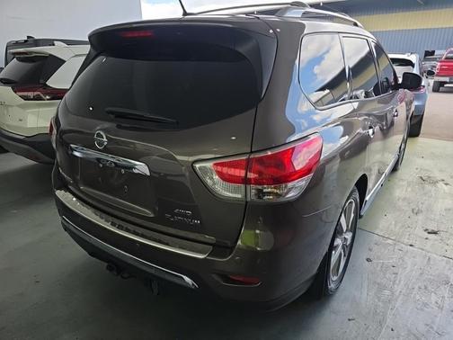 Java Metallic 2016 Nissan Pathfinder Platinum