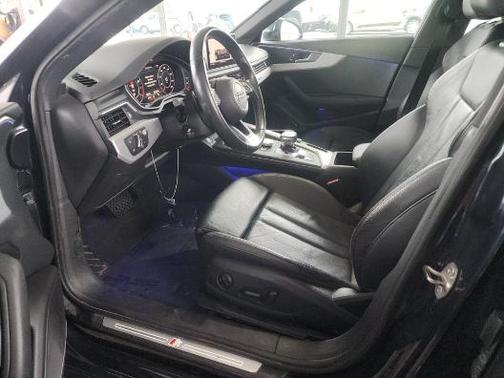 2017 Audi A4 2.0T Prestige