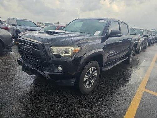 2017 Toyota Tacoma TRD Sport
