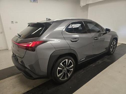 Nebula Gray Pearl 2021 Lexus UX 250h Base