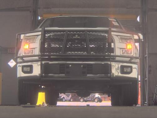 Ingot Silver 2017 Ford F-150 Lariat
