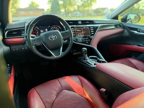 2020 Toyota Camry XSE