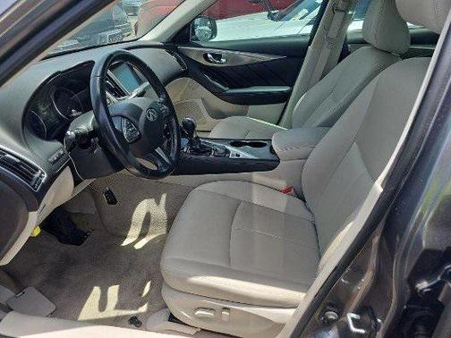 2017 INFINITI Q50 3.0t Signature Edition