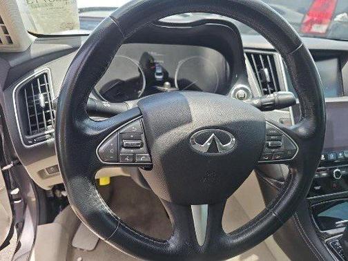 2017 INFINITI Q50 3.0t Signature Edition