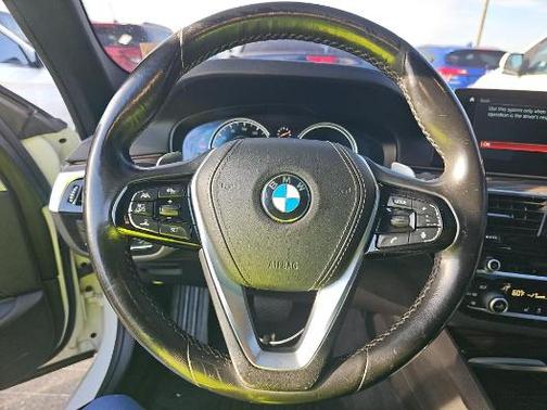 White Metallic 2018 BMW 530 530i