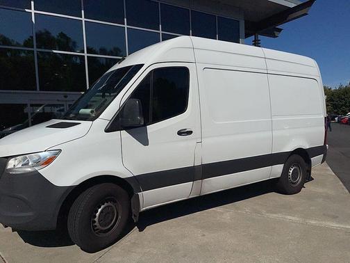 2023 Mercedes-Benz Sprinter 2500 144 WB