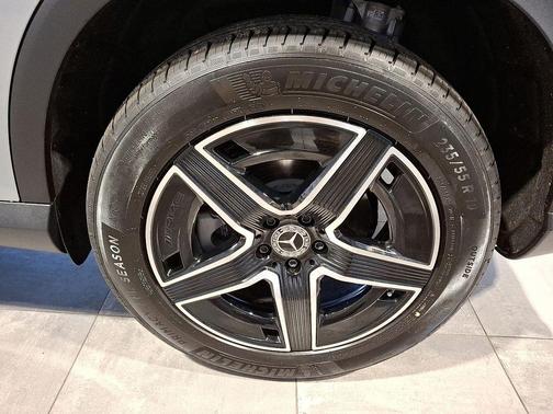 2026 Mercedes-Benz GLC 300 Base 4MATIC