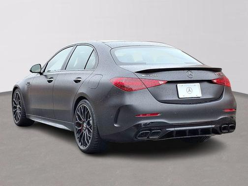 2025 Mercedes-Benz AMG C 63 S E Performance