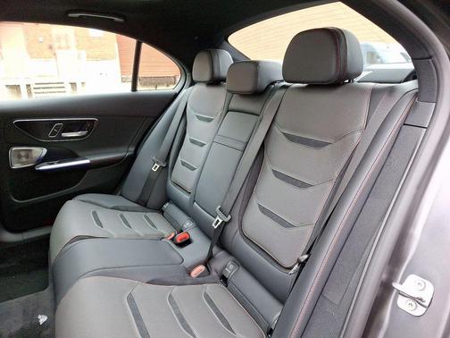 2025 Mercedes-Benz AMG C 63 S E Performance