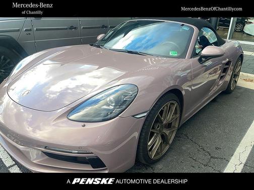 2022 Porsche 718 Boxster S