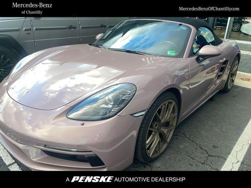 2022 Porsche 718 Boxster S