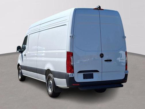 2025 Mercedes-Benz Sprinter 2500 High Roof
