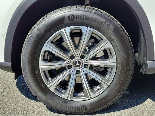 2025 Mercedes-Benz GLC 300 Base 4MATIC