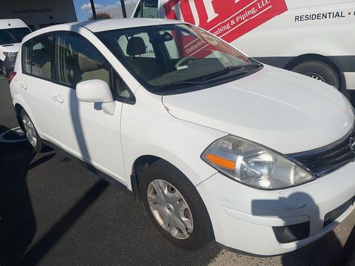 2012 Nissan Versa 1.8 S