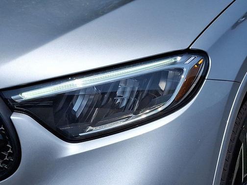 2025 Mercedes-Benz GLC 300 4MATIC Coupe