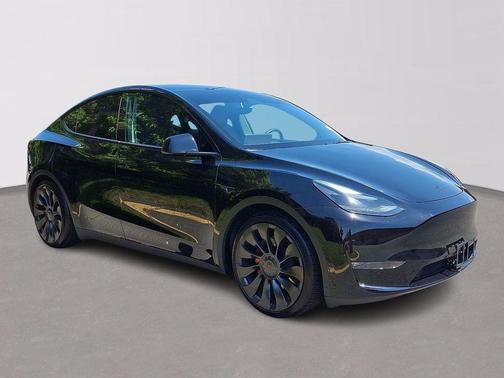 2023 Tesla Model Y Performance
