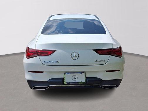 2022 Mercedes-Benz CLA 250 Base 4MATIC