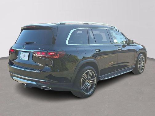2026 Mercedes-Benz GLS 450 