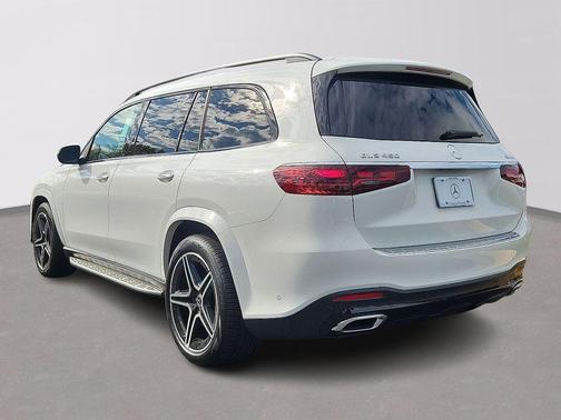 2026 Mercedes-Benz GLS 450