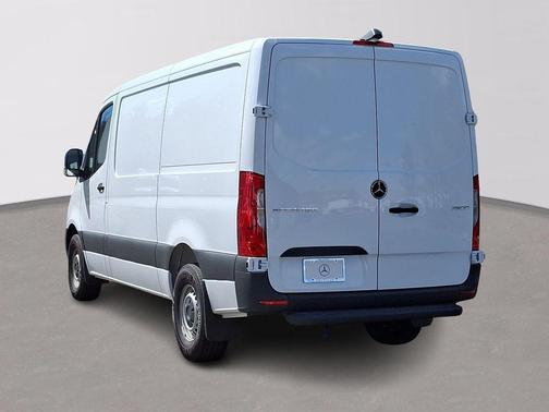 2025 Mercedes-Benz Sprinter 2500 Standard Roof