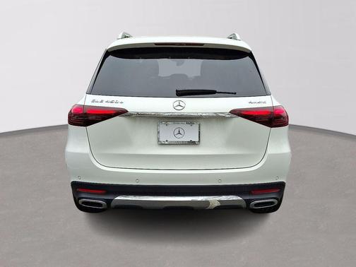 White 2025 Mercedes-Benz GLE 450e 4MATIC