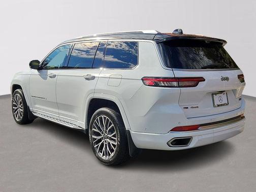 2022 Jeep Grand Cherokee L Summit