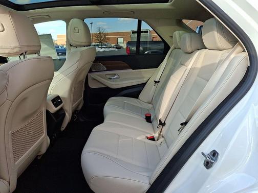 2026 Mercedes-Benz GLE 450 4MATIC