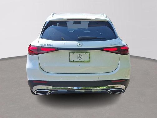 2024 Mercedes-Benz GLC 300 Base 4MATIC