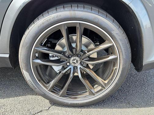 Gray Metallic 2026 Mercedes-Benz GLS 450 4MATIC