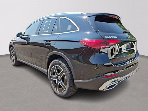 Black 2026 Mercedes-Benz GLC 300 Base 4MATIC