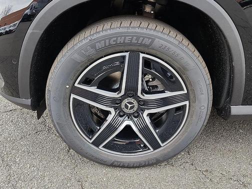 Black 2026 Mercedes-Benz GLC 300 Base 4MATIC