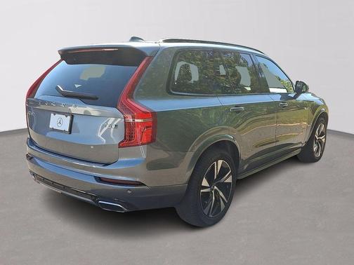 2020 Volvo XC90 T6 R-Design 7 Passenger