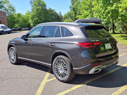 2025 Mercedes-Benz GLC 300 Base 4MATIC