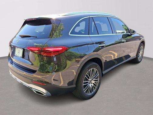 2025 Mercedes-Benz GLC 300 Base 4MATIC