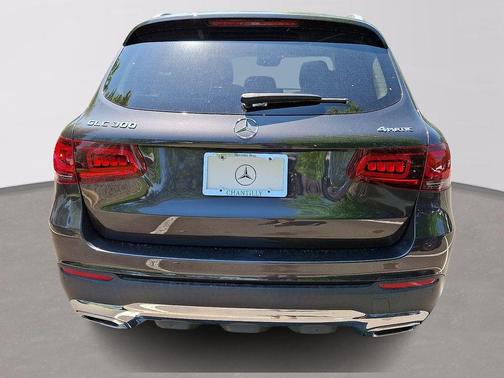 Gray Metallic 2022 Mercedes-Benz GLC 300 Base 4MATIC