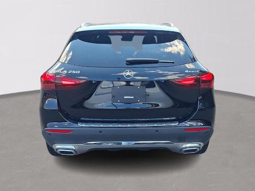Black 2026 Mercedes-Benz GLA 250 Base 4MATIC