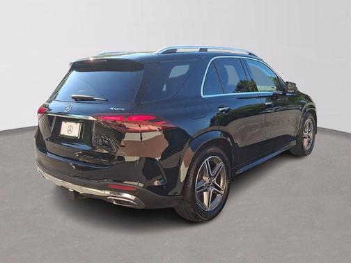 Black 2026 Mercedes-Benz GLE 450 4MATIC