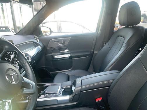 2023 Mercedes-Benz EQB 350 Base 4MATIC