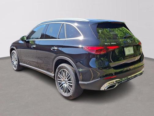 2025 Mercedes-Benz GLC 300 Base 4MATIC