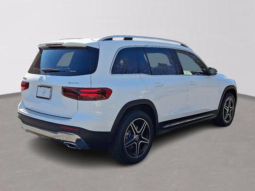 2026 Mercedes-Benz GLB 250 Base 4MATIC