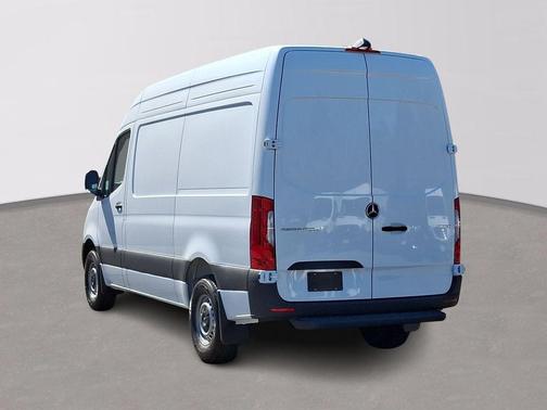2025 Mercedes-Benz Sprinter 2500 Standard Roof
