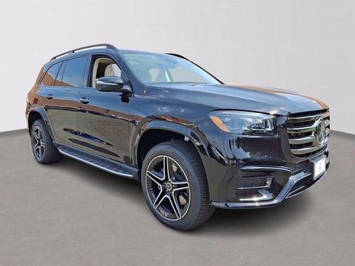 Obsidian Black Metallic 2026 Mercedes-Benz GLS 450 4MATIC