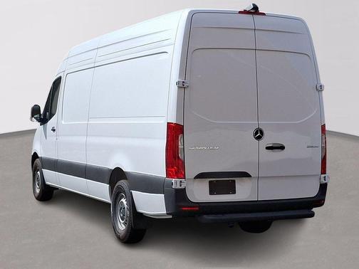 2025 Mercedes-Benz Sprinter 2500 High Roof
