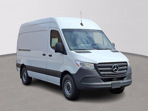 2025 Mercedes-Benz Sprinter 2500 Standard Roof