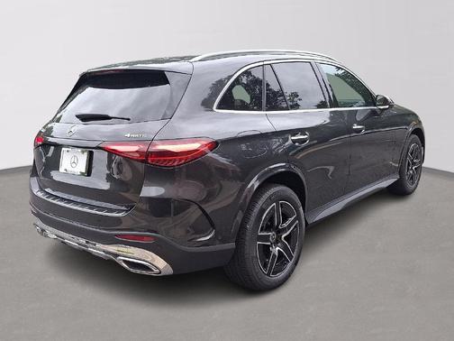Graphite Gray Metallic 2027 Mercedes-Benz GLC 300