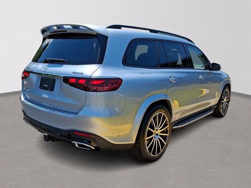 Cirrus Silver Metallic 2026 Mercedes-Benz GLS 450 4MATIC