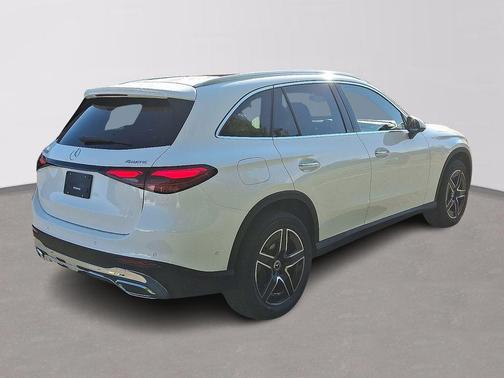 2026 Mercedes-Benz GLC 300 Base 4MATIC
