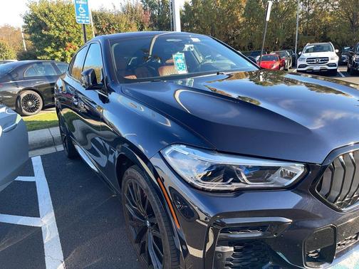 2023 BMW X6 M50i