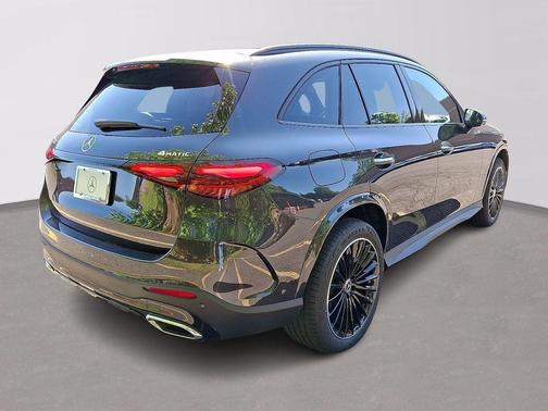 2025 Mercedes-Benz GLC 300 Base 4MATIC