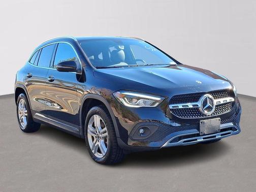 2022 Mercedes-Benz GLA 250 Base 4MATIC